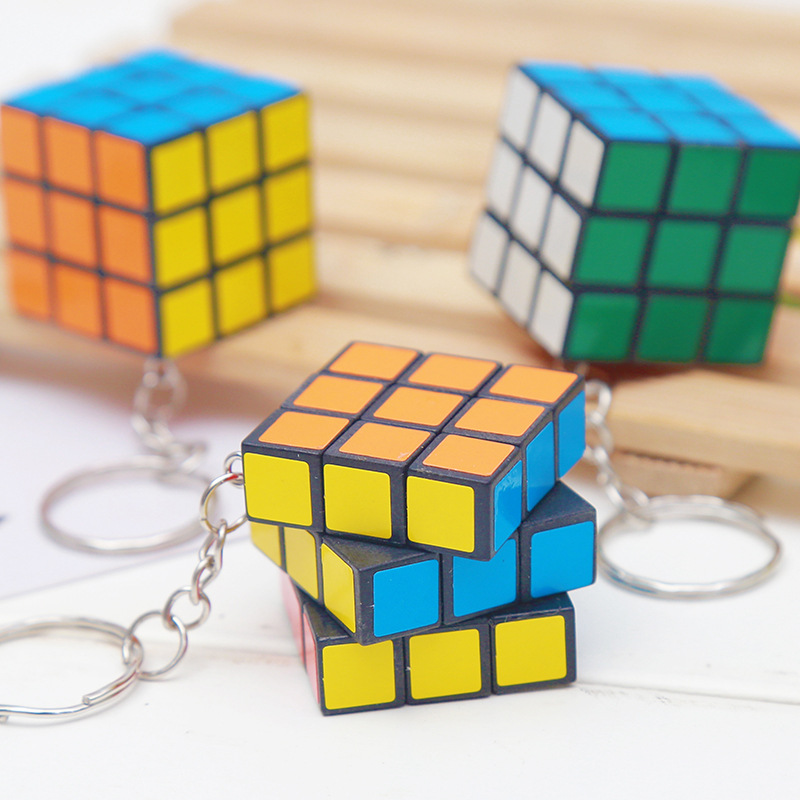 Móc khóa hình rubik 3cmx3cm đẹp lạ