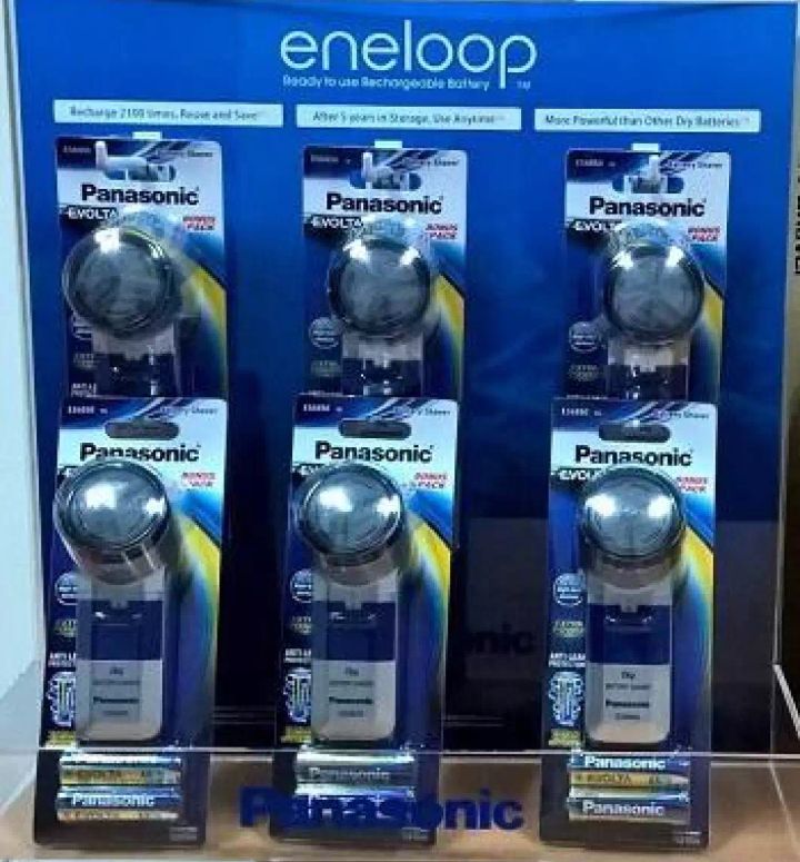 Máy cạo râu Panasonic Made in Thailand (tặng kèm 2 viên Pin AA)