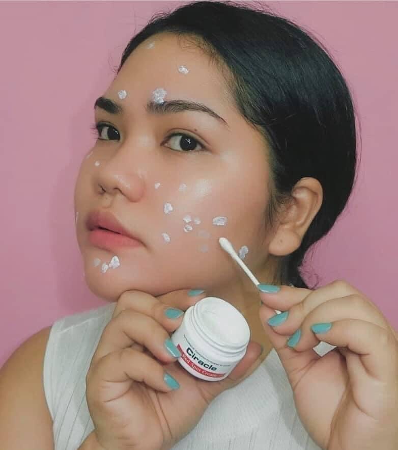 Kem Mụn Ciracle Red Spot Healing Cream 30g