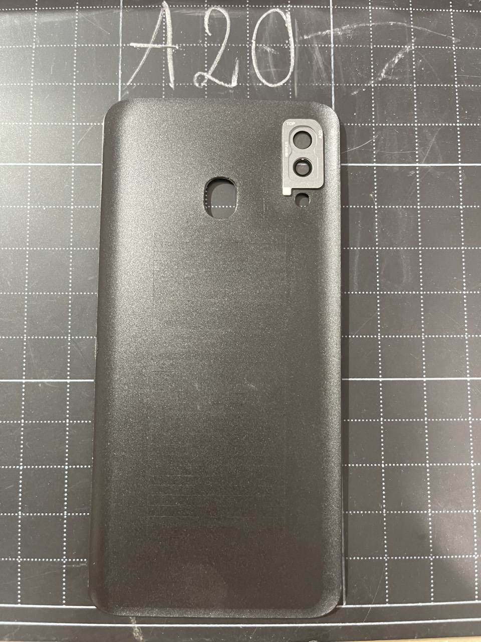 Nắp lưng thay thế Samsung A20 kèm kính camera
