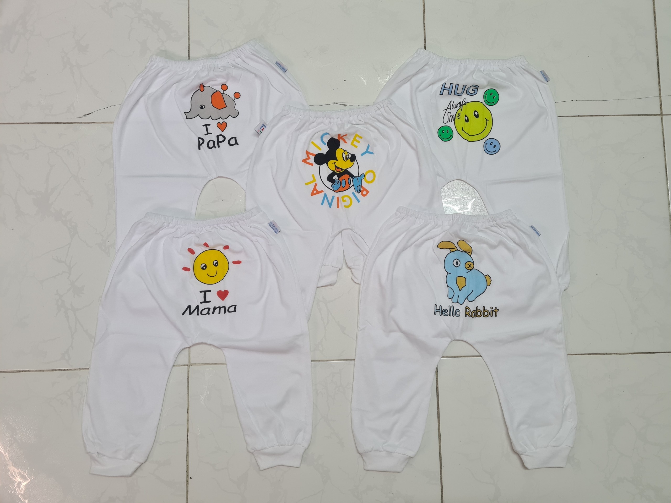 COMBO 3 Quần dài trắng mặc tã chất mịn mát 100% thun cotton, in mông cho bé (s1-s6)