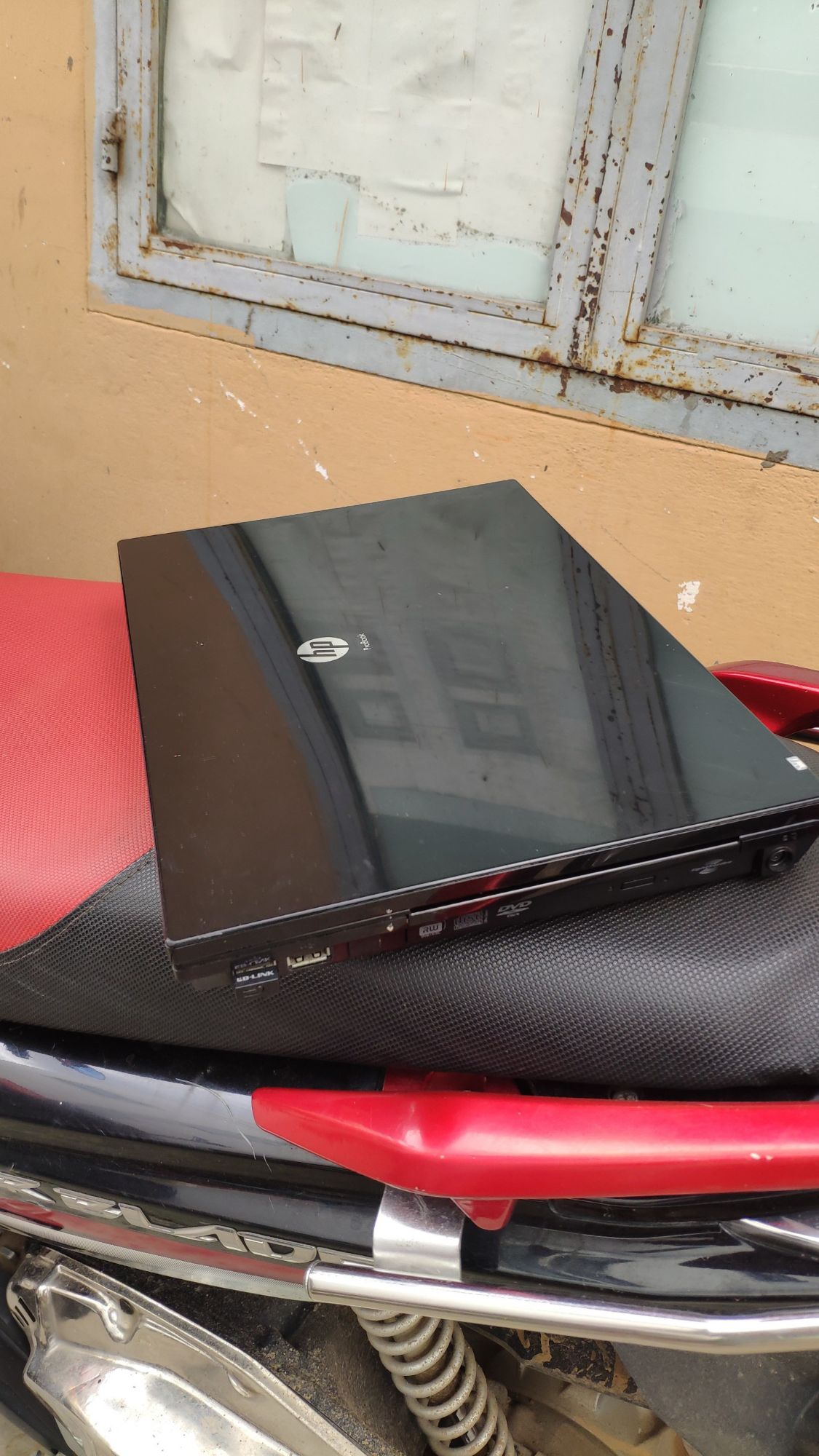 laptop sinh viên, văn phòng, học tập