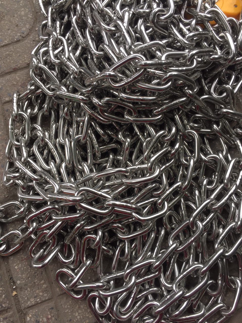 Xích inox 304 phi 8mm.5m xích inox phi 8. xích khóa đồ. xích kéo không han