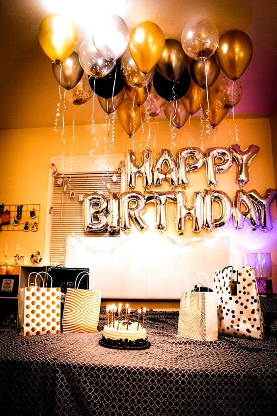 Bộ Bóng Chữ Happy Birthday Tặng Kèm Vỏ Bóng, Ruy Băng, Bơm