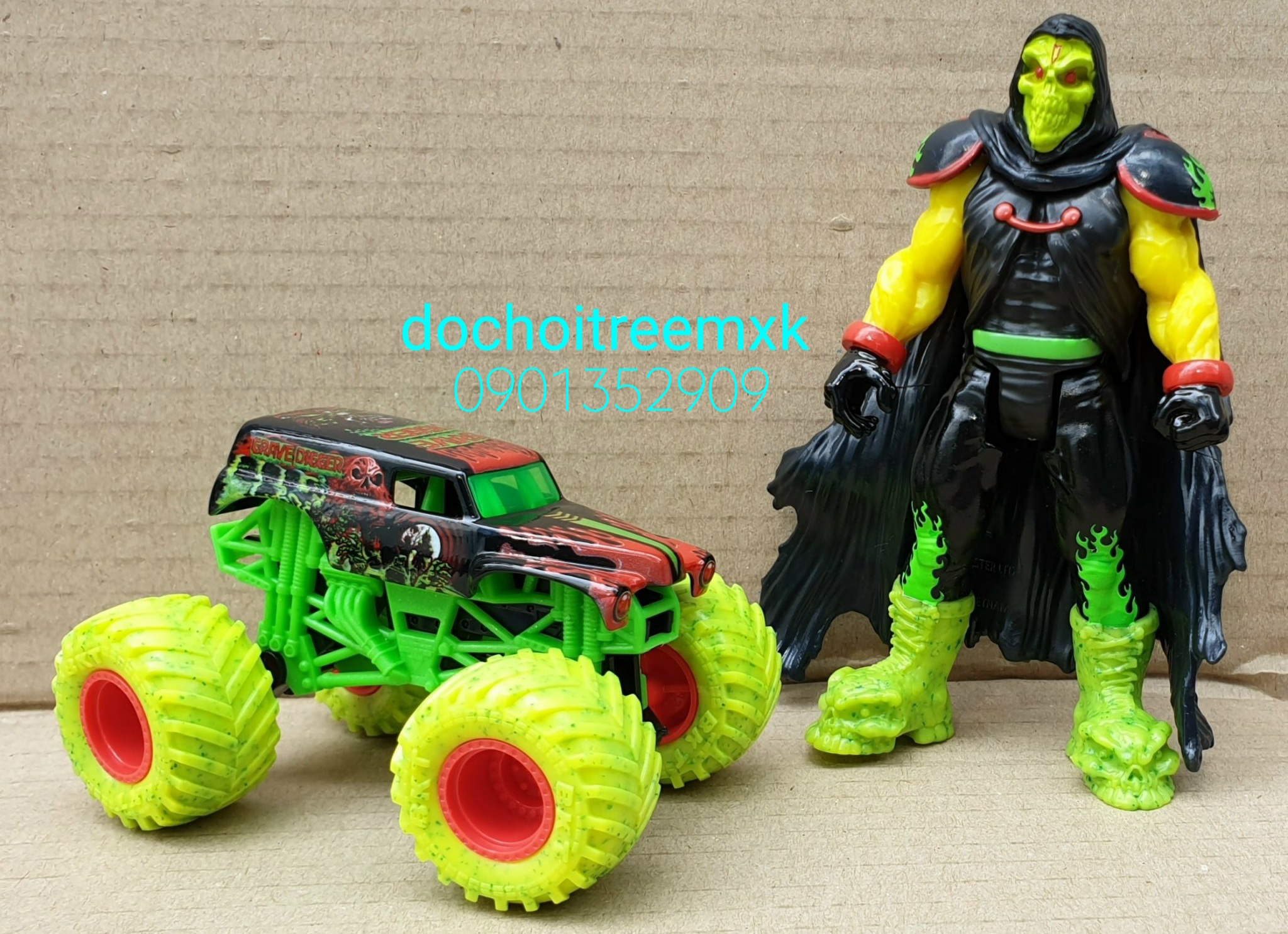 [HCM]Set xe Monter Jam cho bé hàng Spin Master Canada (Monter Jam Creatures)