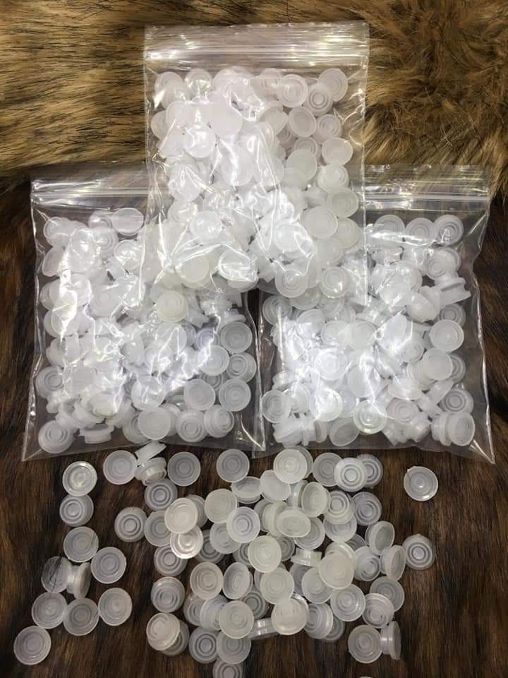 1 bịch nút đựng keo nối mi