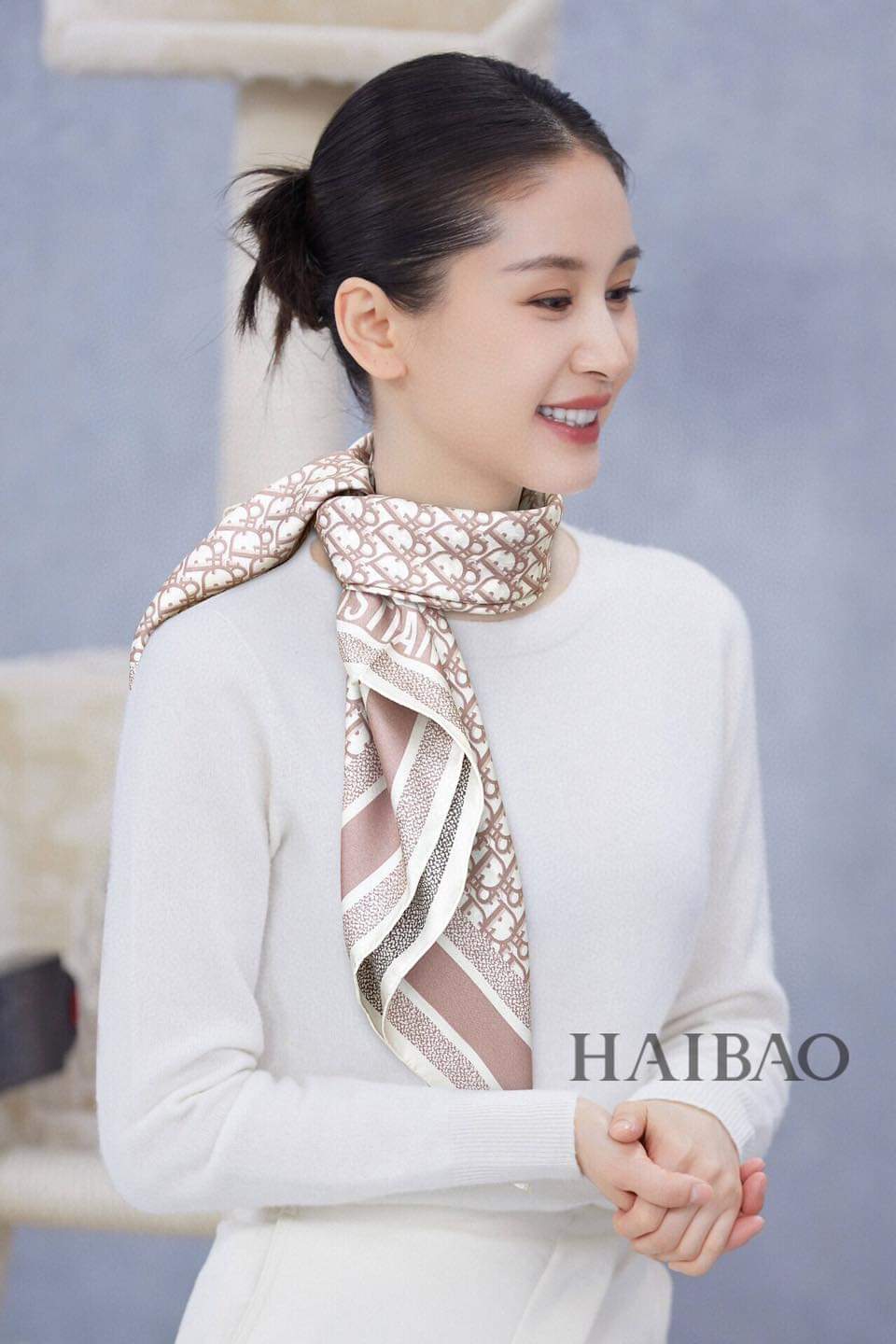 Khăn lụa tơ tằm cao cấp 70cm*70cm