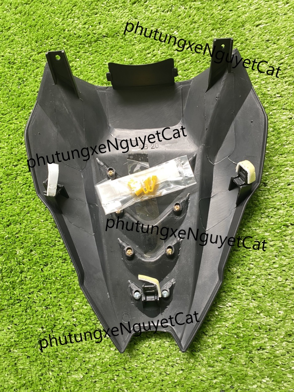 Mặt nạ chế xe AB 2020-2022