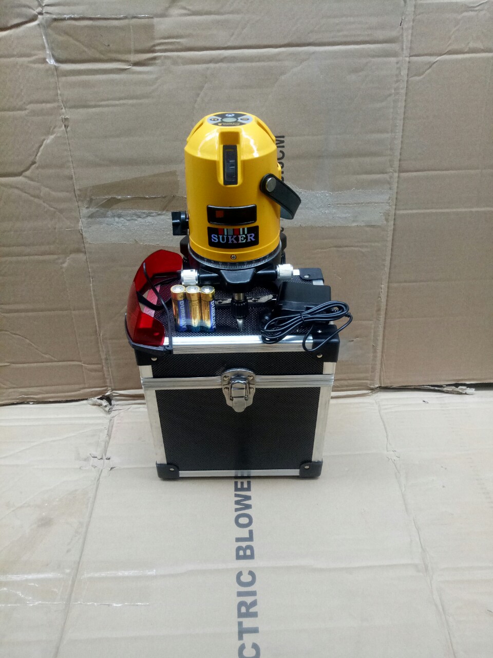 Máy cân bằng laser 5 tia xanh bóng lép chính hãng tboss +Bảo hành 12 tháng