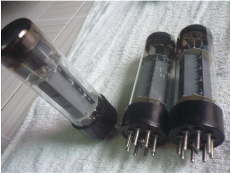 Bóng đèn EL34 (Hàng của Đức RFT)