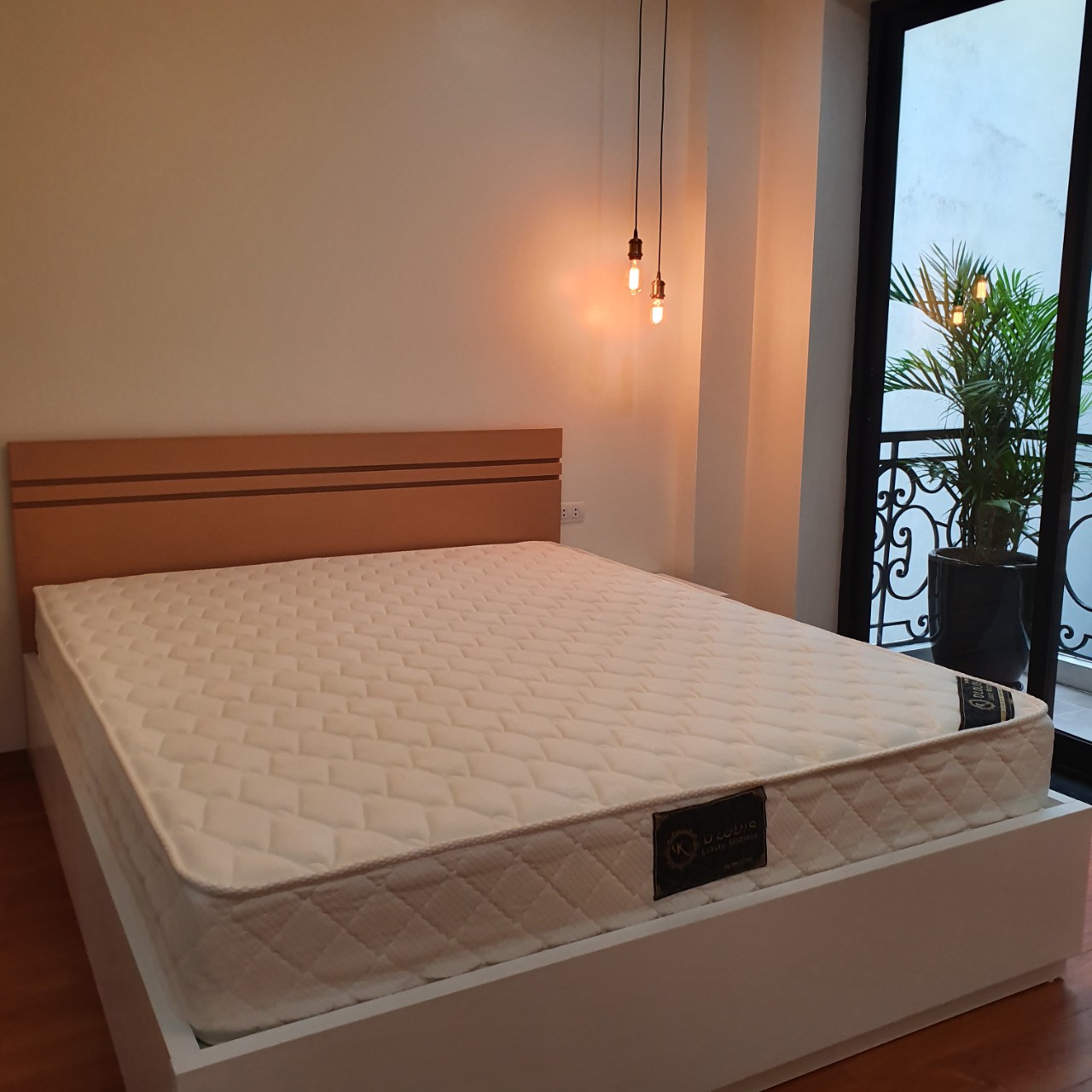 ĐỆM (NỆM) LÒ XO D'LOUIS ROLL EASY (cuộn gọn dể dàng)