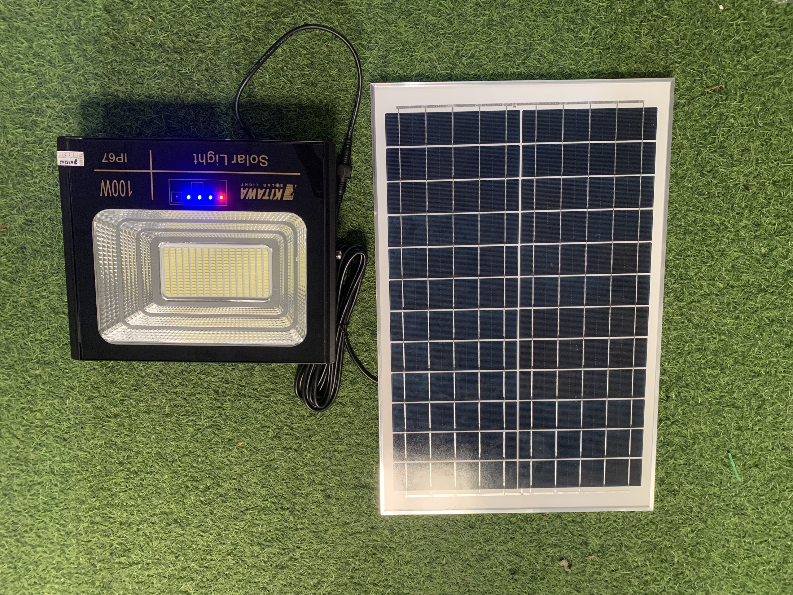 DP1100 Đèn Pha Năng Lượng Mặt Trời Kitawa 100w Ip67