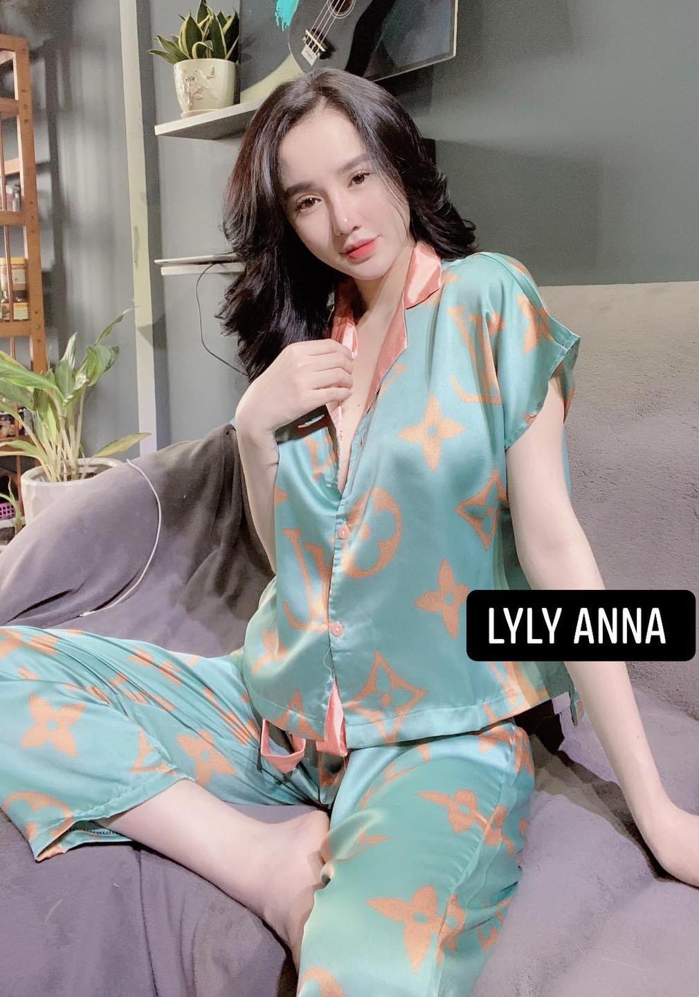 [HCM]Đồ Bộ Lụa Satin Cao Cấp Tay Lửng Cánh Dơi Quần Dài (Part 1) (40-63kg)