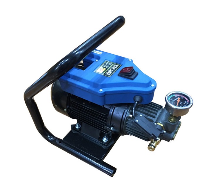 Máy Rửa Xe 2400W Nakawa NK-696