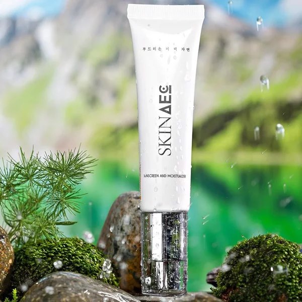 Kem chống nắng dưỡng ẩm Skin AeC