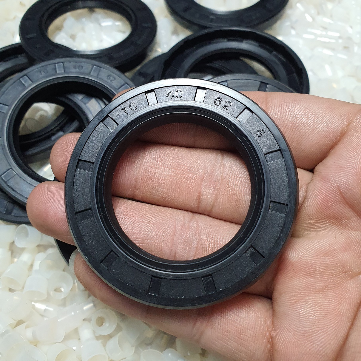 Phớt chặn dầu 40*62