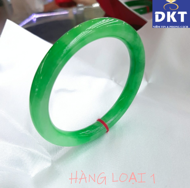 [HCM]( MẪU MỚI) Vòng tay đá cẩm thạch xanh ngọc loại 1 nguyên khối tự nhiên quà tặng ý nghĩa cho người thân yêu hàng đẹp thức tế 100%bao tư vấn