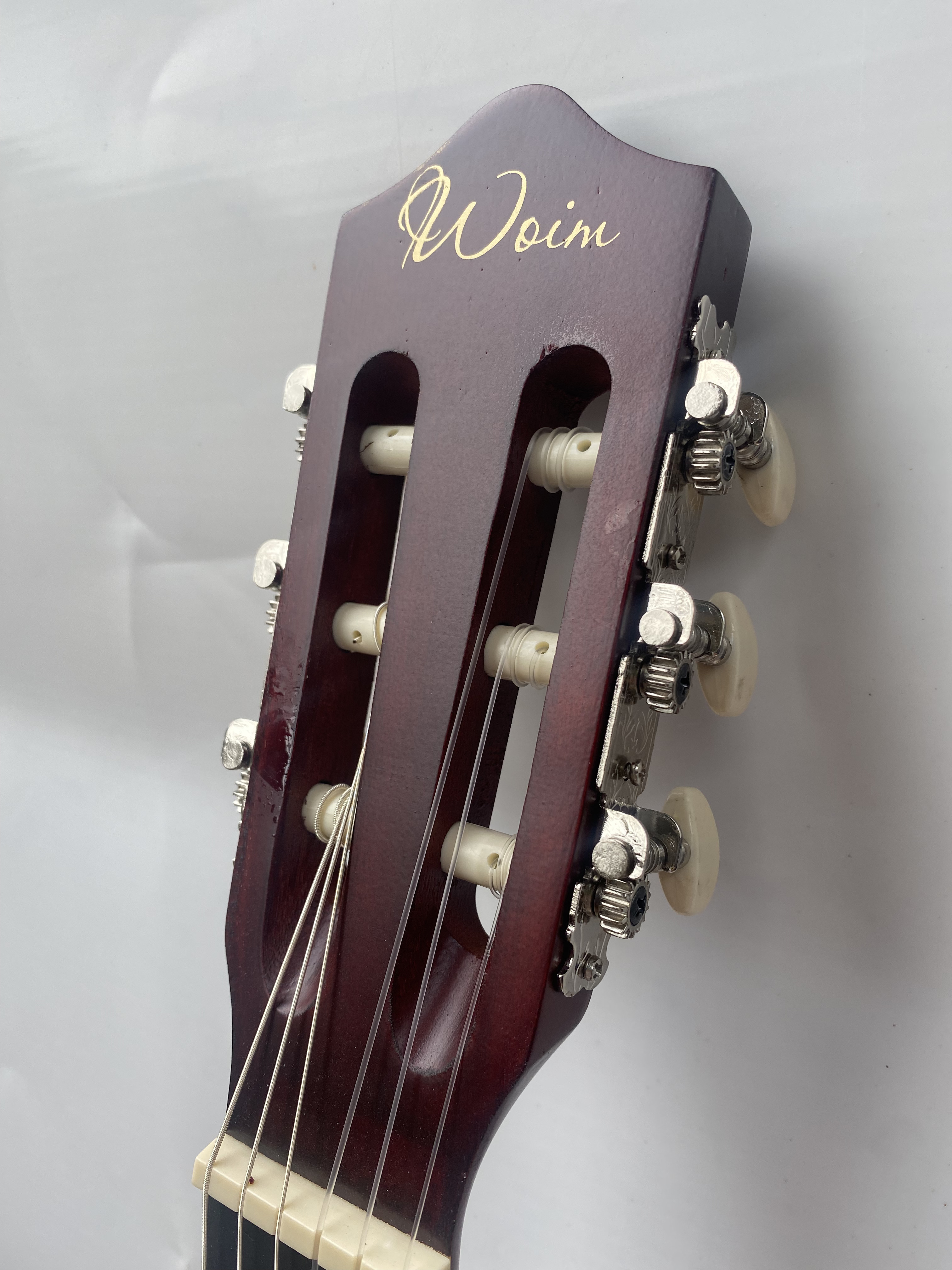 Đàn Guitar Classic Dây Nylon Có Ty Chống Cong Cần.
