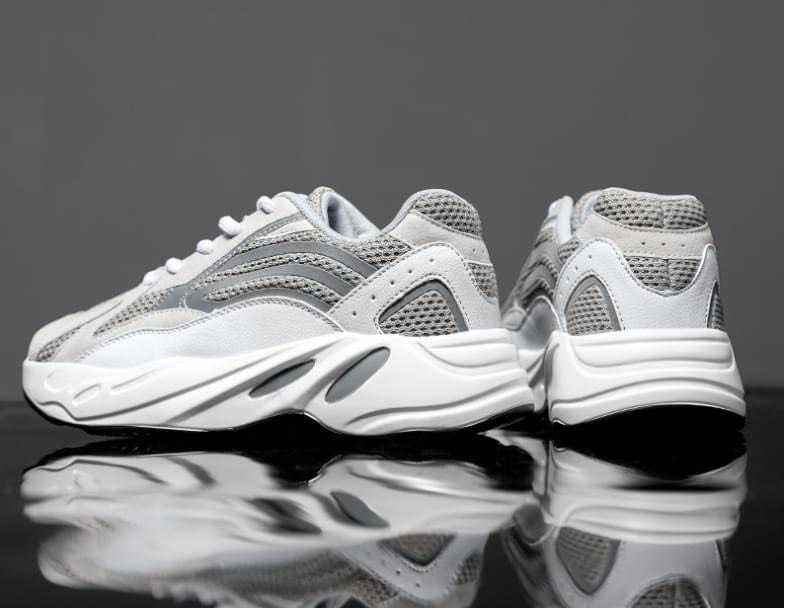 Giày thể thao sneaker nam nữ Boot 700