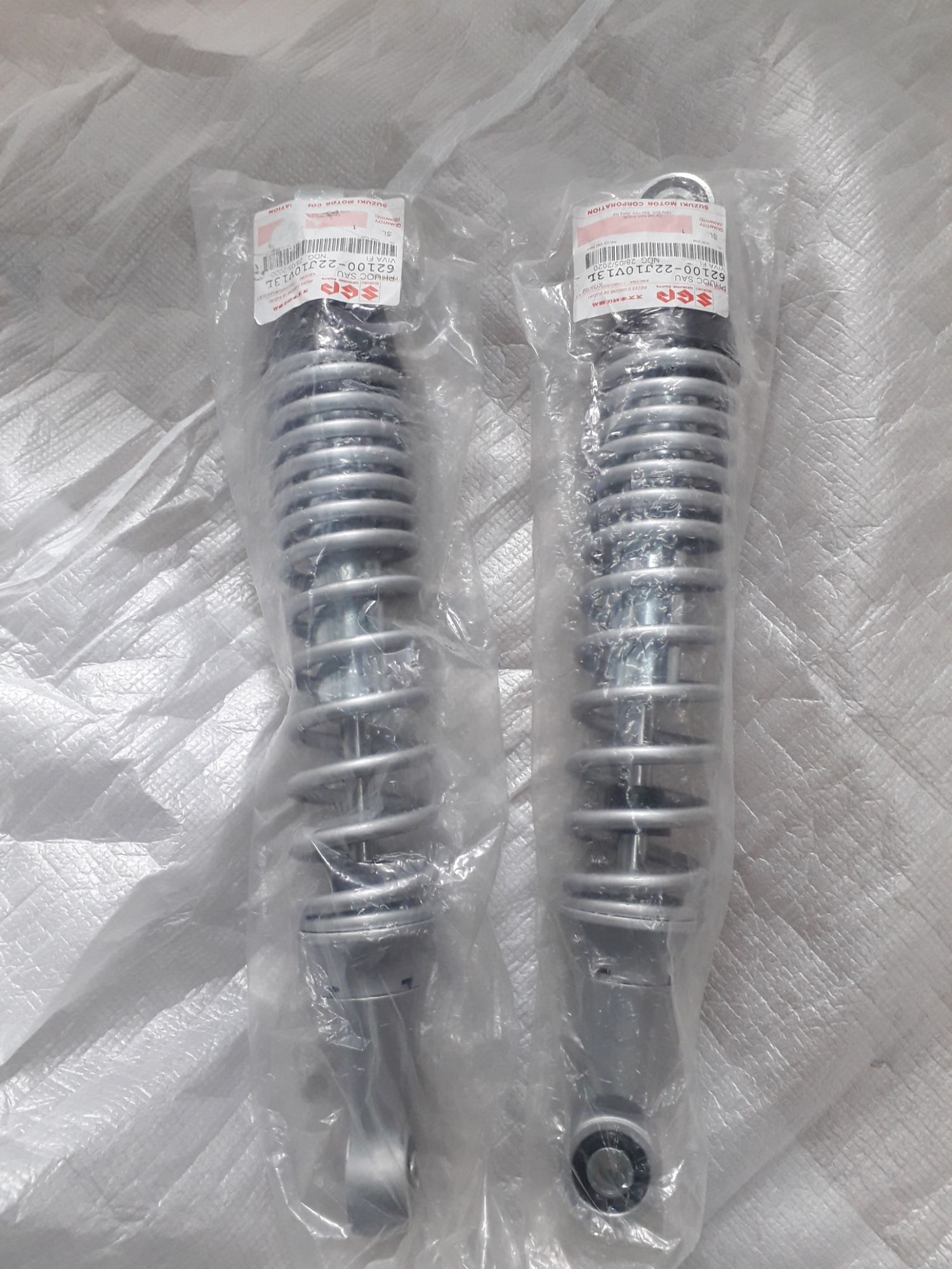Cặp phuộc sau viva fi 115