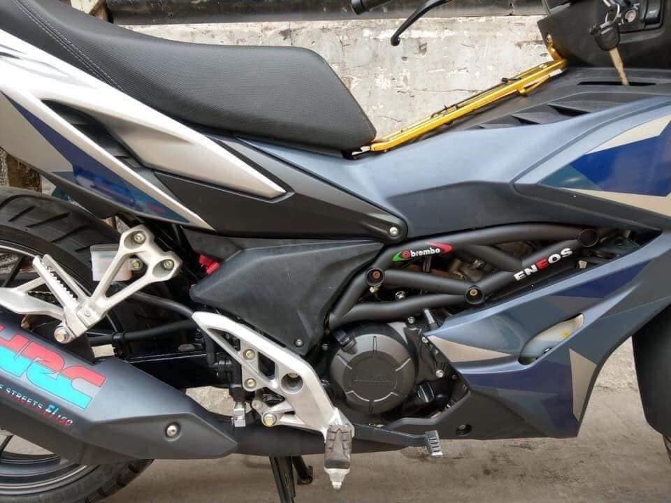 Ốp sườn nhựa winner x kiểu xương cá