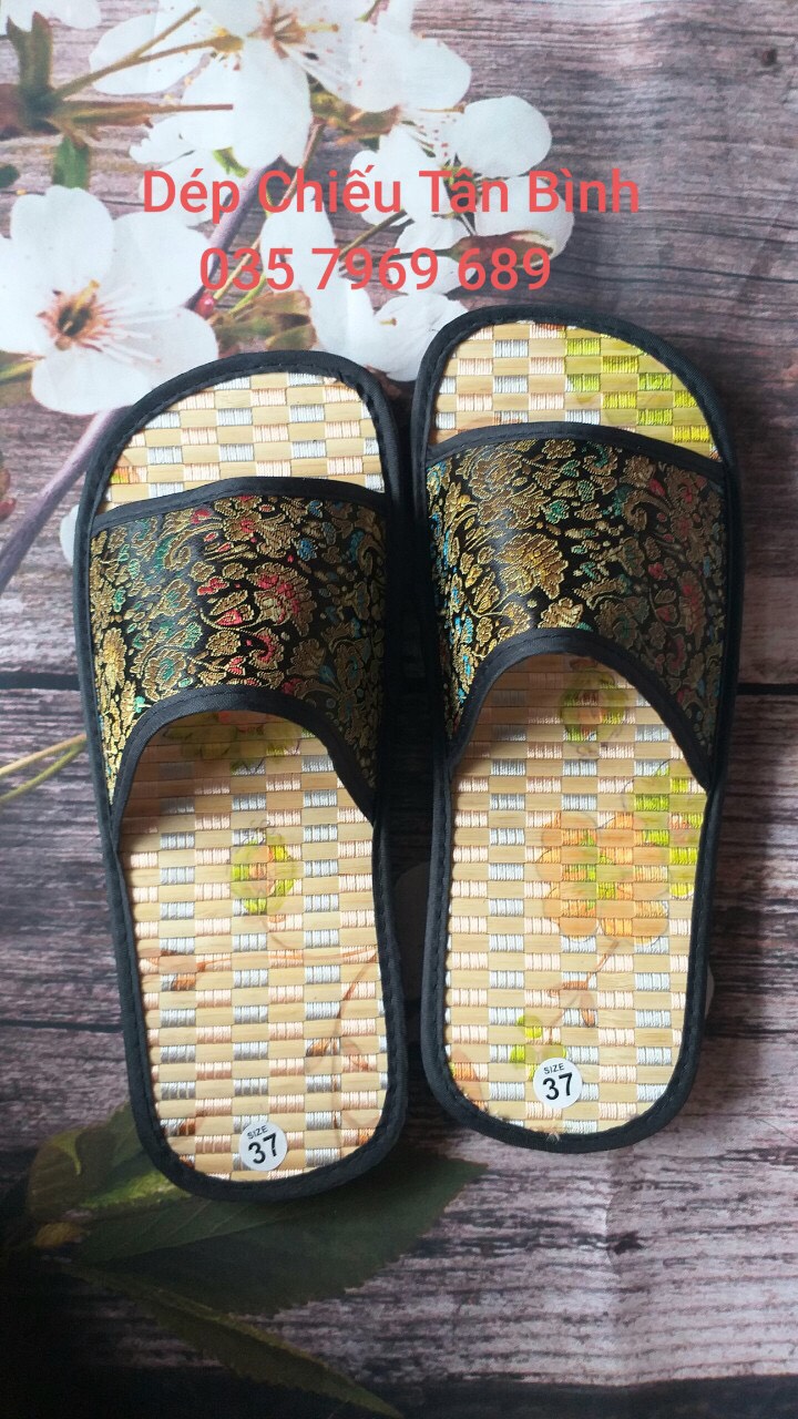 Dép Chiếu Em Bé