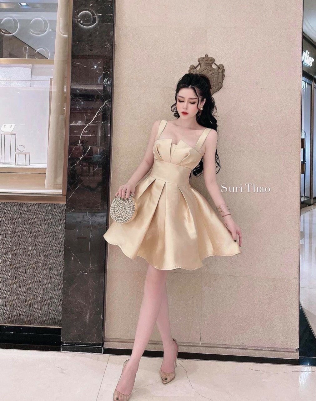 Đầm xòe hai dây xếp ly ngực xinh xắn