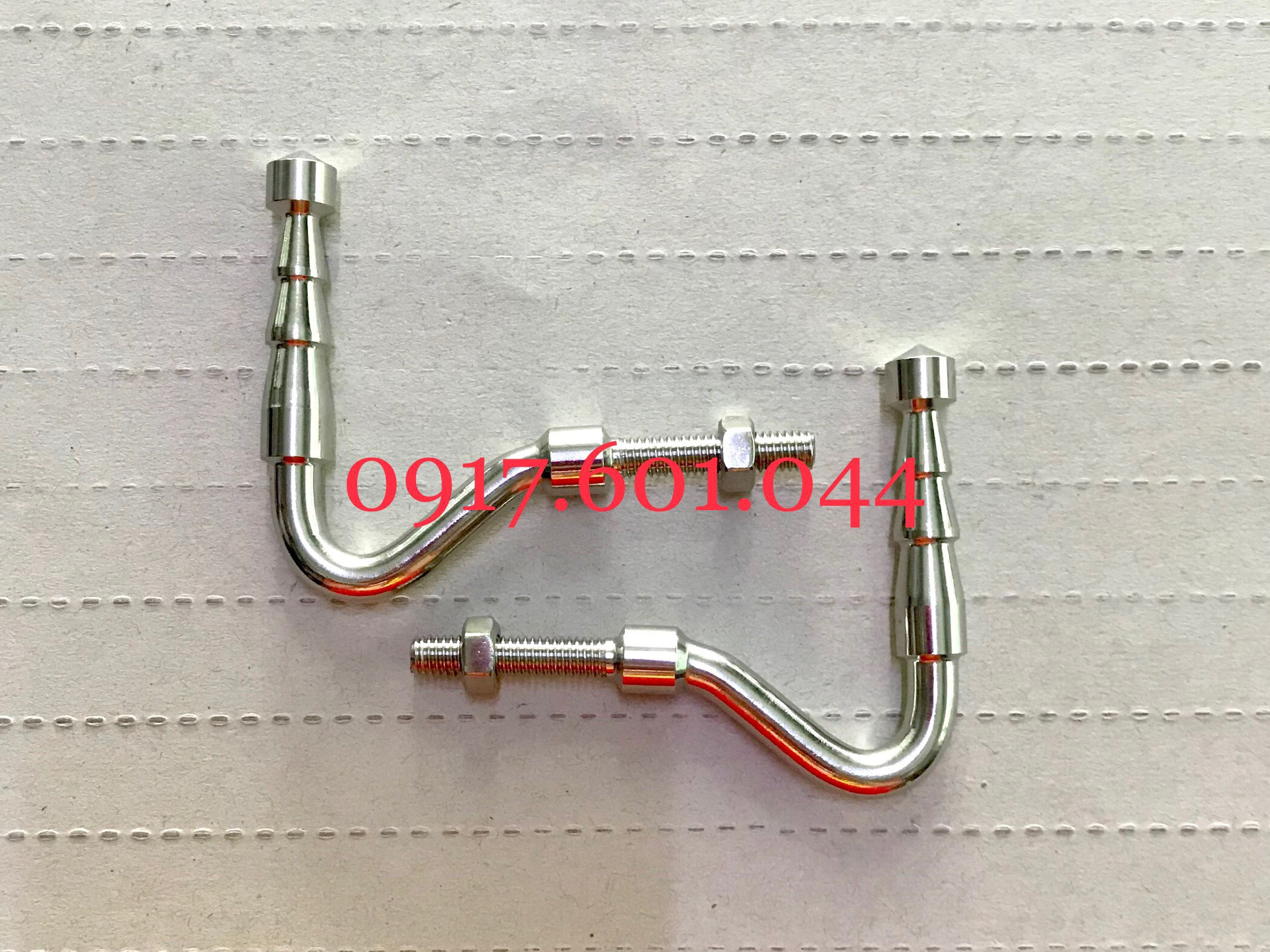 Móc treo đồ xe máy Inox khía nhọn 6 ly
