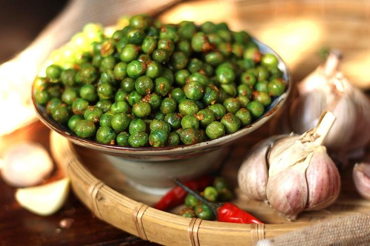 [HCM]Combo 1kg đậu hà lan rang tỏi ớt
