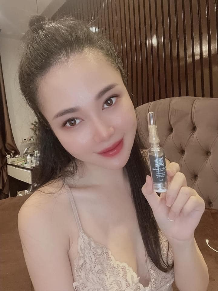 Kem Làm Thâm Làm Hồng Môi BioWhite L1A