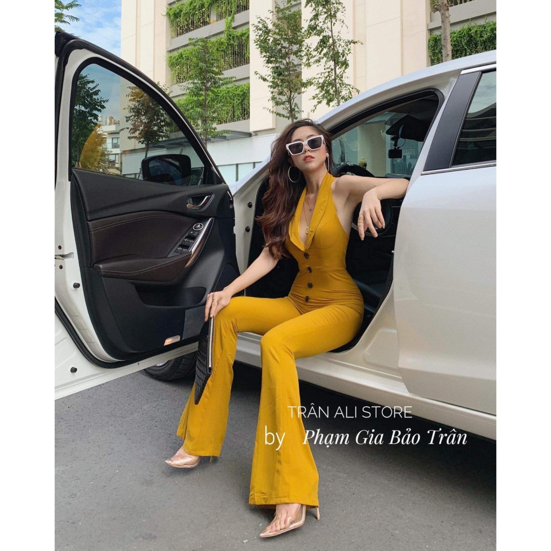 Jump dài cổ yếm hở lưng ống loe