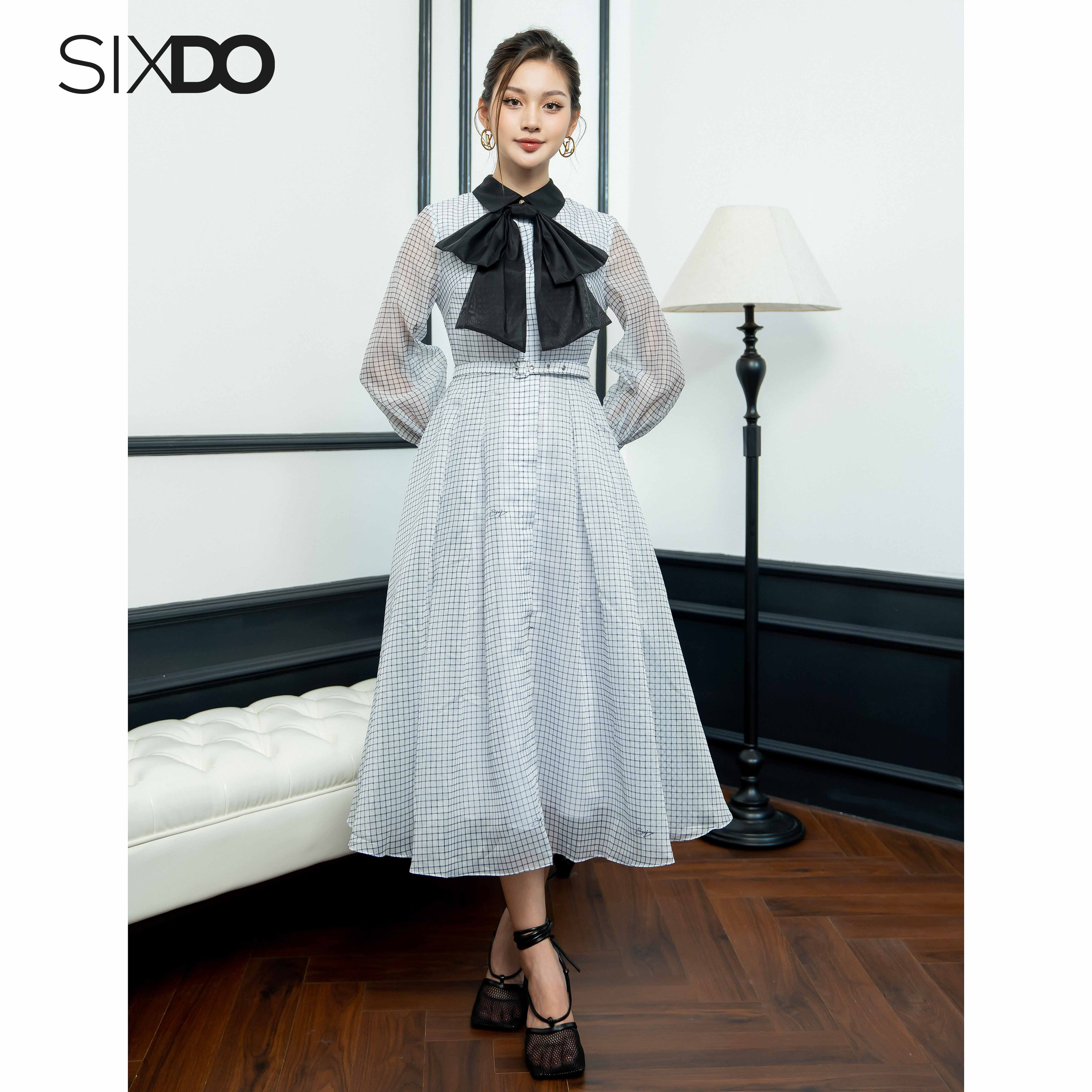 Đầm sơ mi kẻ caro phối nơ cổ SIXDO (White Check Bowtie Midi Dress)