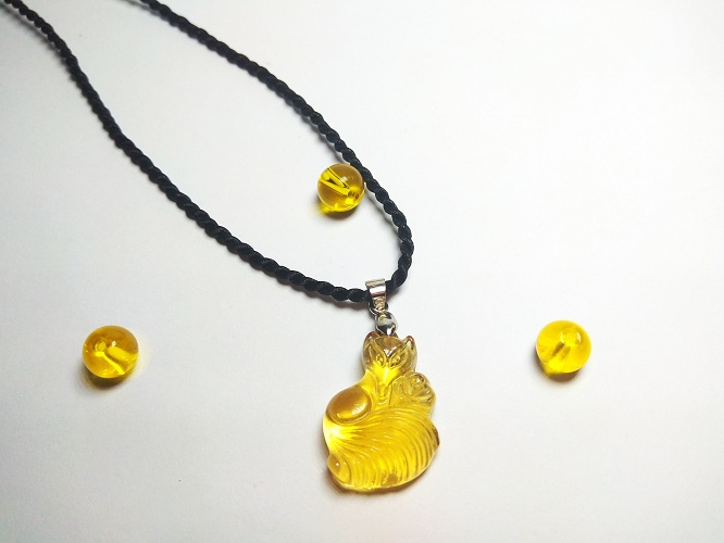 Dây chuyền hồ ly thạch anh 9 đuôi ( nhiều màu)