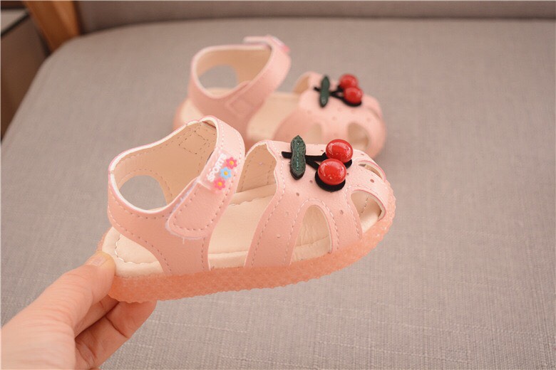 Giày Cherry Tập Đi Cho Bé Trai/ Bé Gái