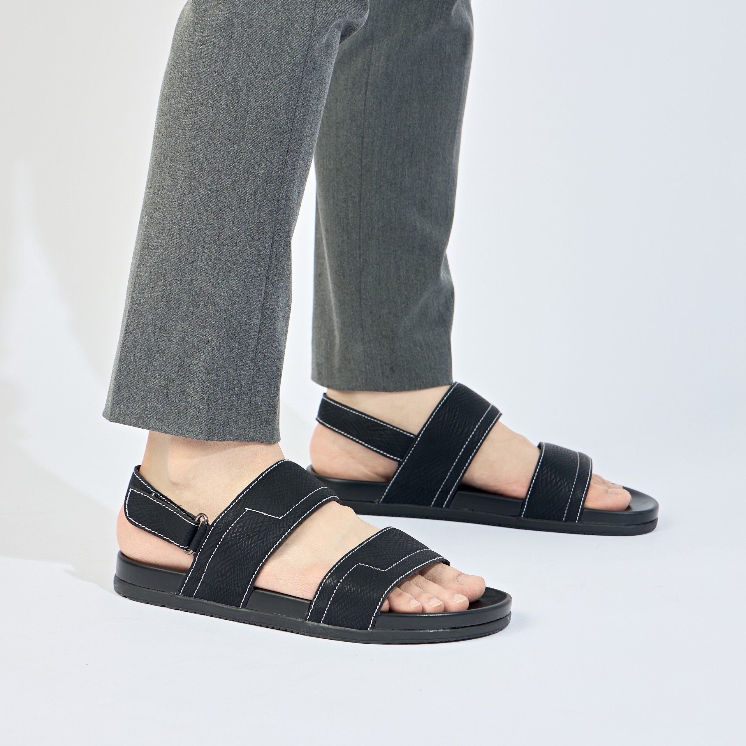 Giày sandal nam mwc 7079 - giày sandal nam quai da ngang viền chỉ nổi bật năng động