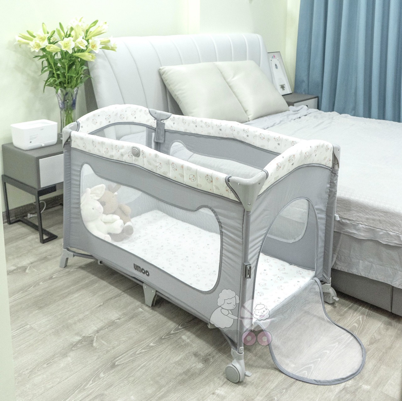 Nôi cho bé đa năng UMOO 8IN1, full tính năng, gấp gọn, tặng kèm 3 phụ kiện và đồ chơi cho bé