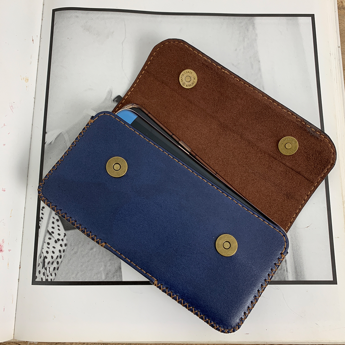 Bao da đôi cho 2 máy điện thoại - Bao da đeo hông da thật - Đồ da thật thủ công handmade