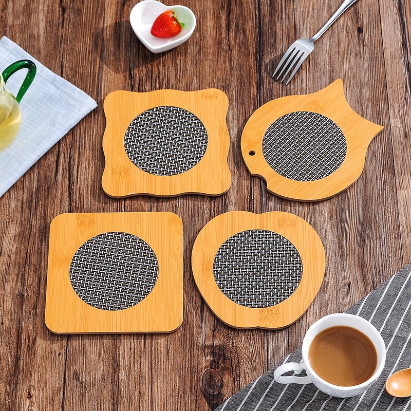 Bộ 4 miếng lót nồi, lót ly bằng gỗ