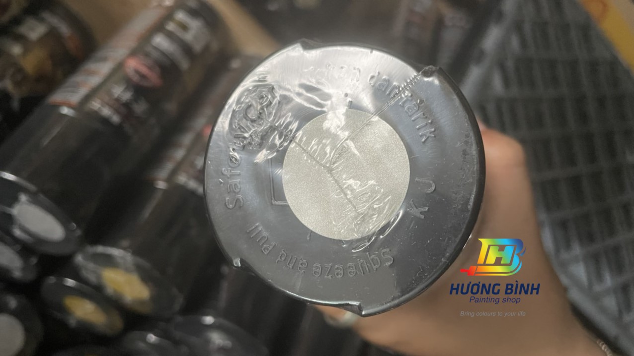 Sơn xịt Samurai màu Bạc Pha Lê - Y150 (cần sơn trên nền Bạc 124)