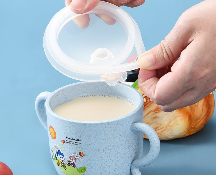 Cốc uống nước lúa mạch cho bé