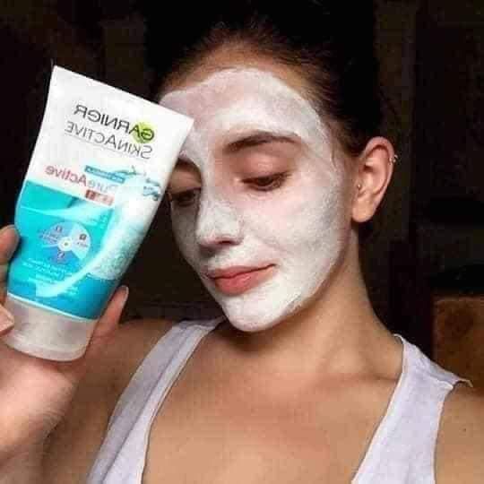 Sữa rửa mặt Garnier SkinActive Hautklar 3 in 1
