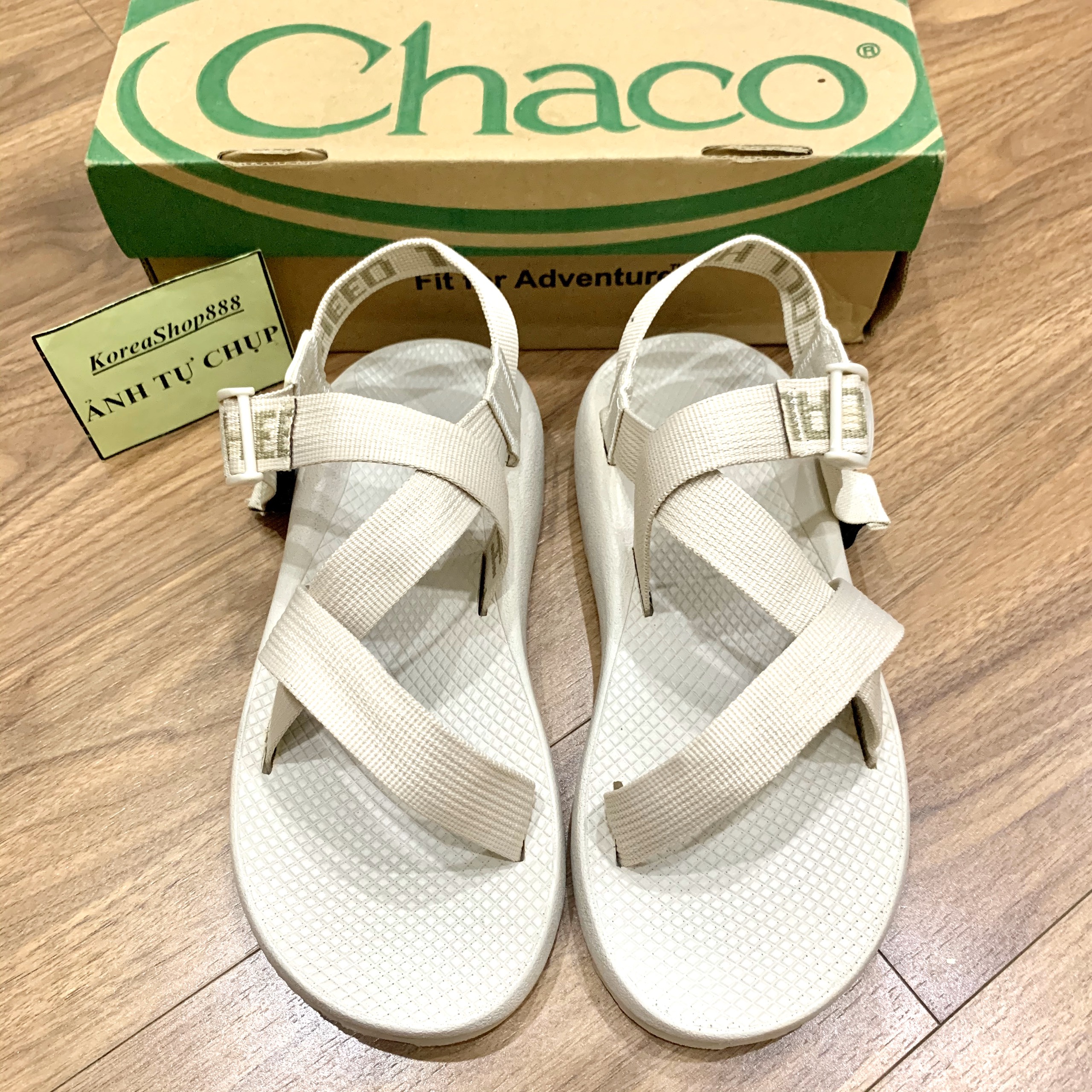 Dép Sandal Nam Chaco Đế Thơm Màu Sữa Mã D198