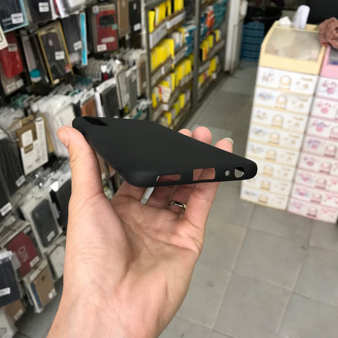 Ốp lưng Silicon màu Vsmart Live