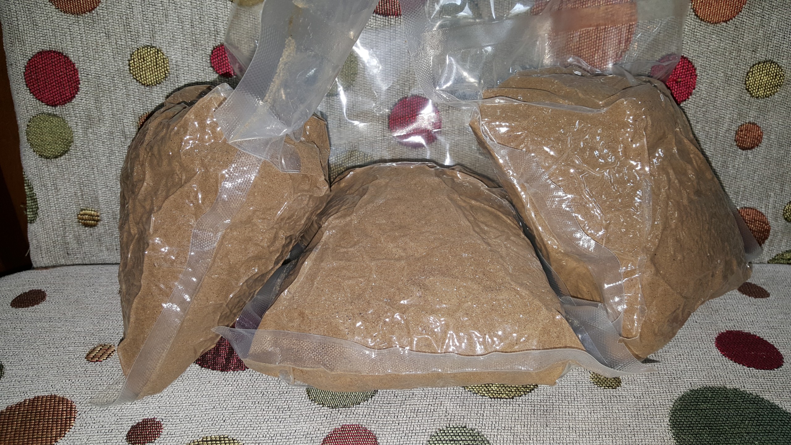 Bột trùn quế làm mồi câu cá gói 100gr