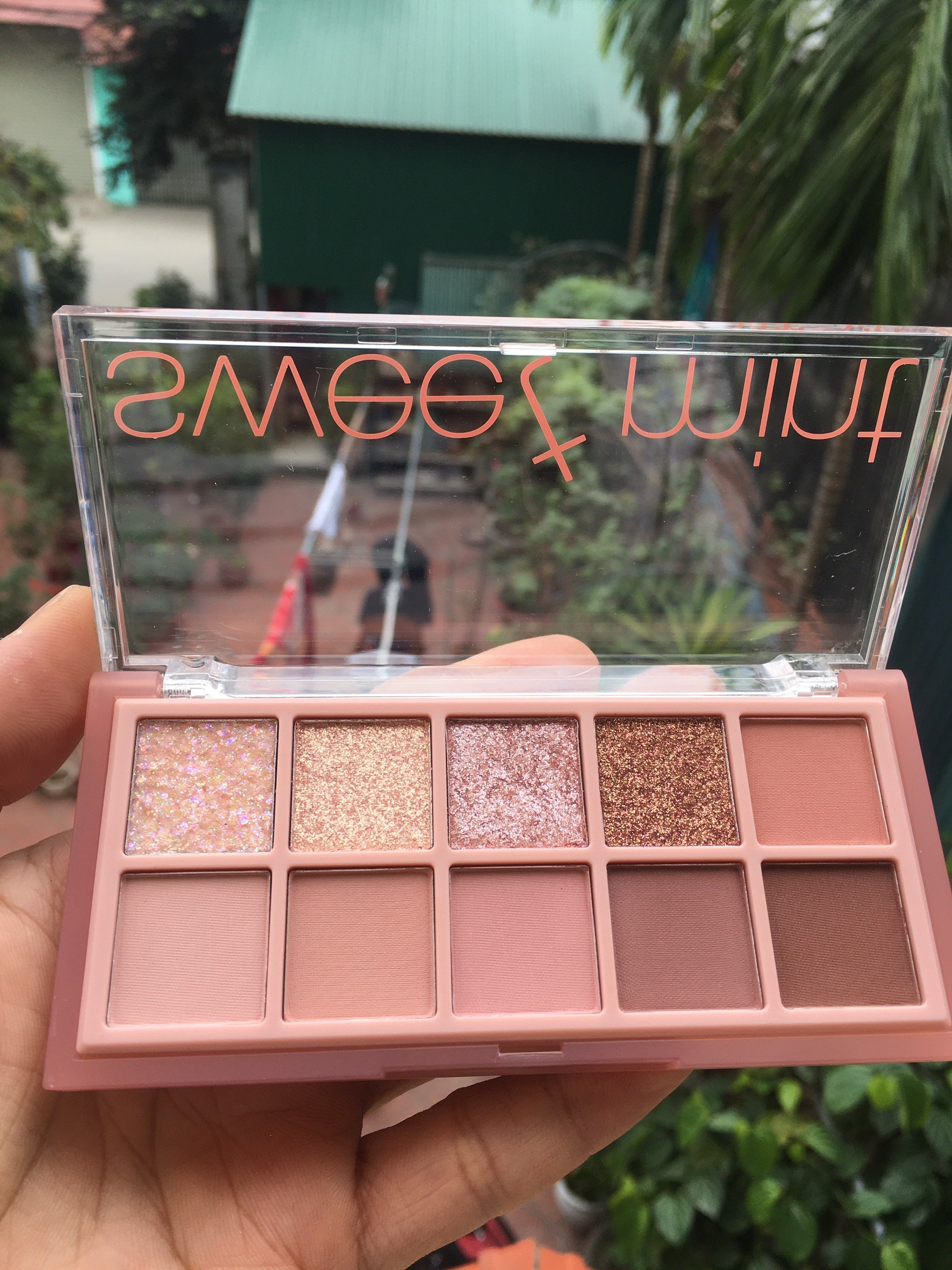 Bảng Phấn Mắt Sweet Mint 10 Màu Sắc Hiệu Ứng Lì