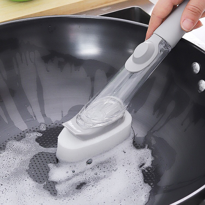 Cây cọ rửa - cây cọ rửa nhà bếp đa năng 2in1 có bình đựng xà phòng, tiện dụng cho việc chùi rửa