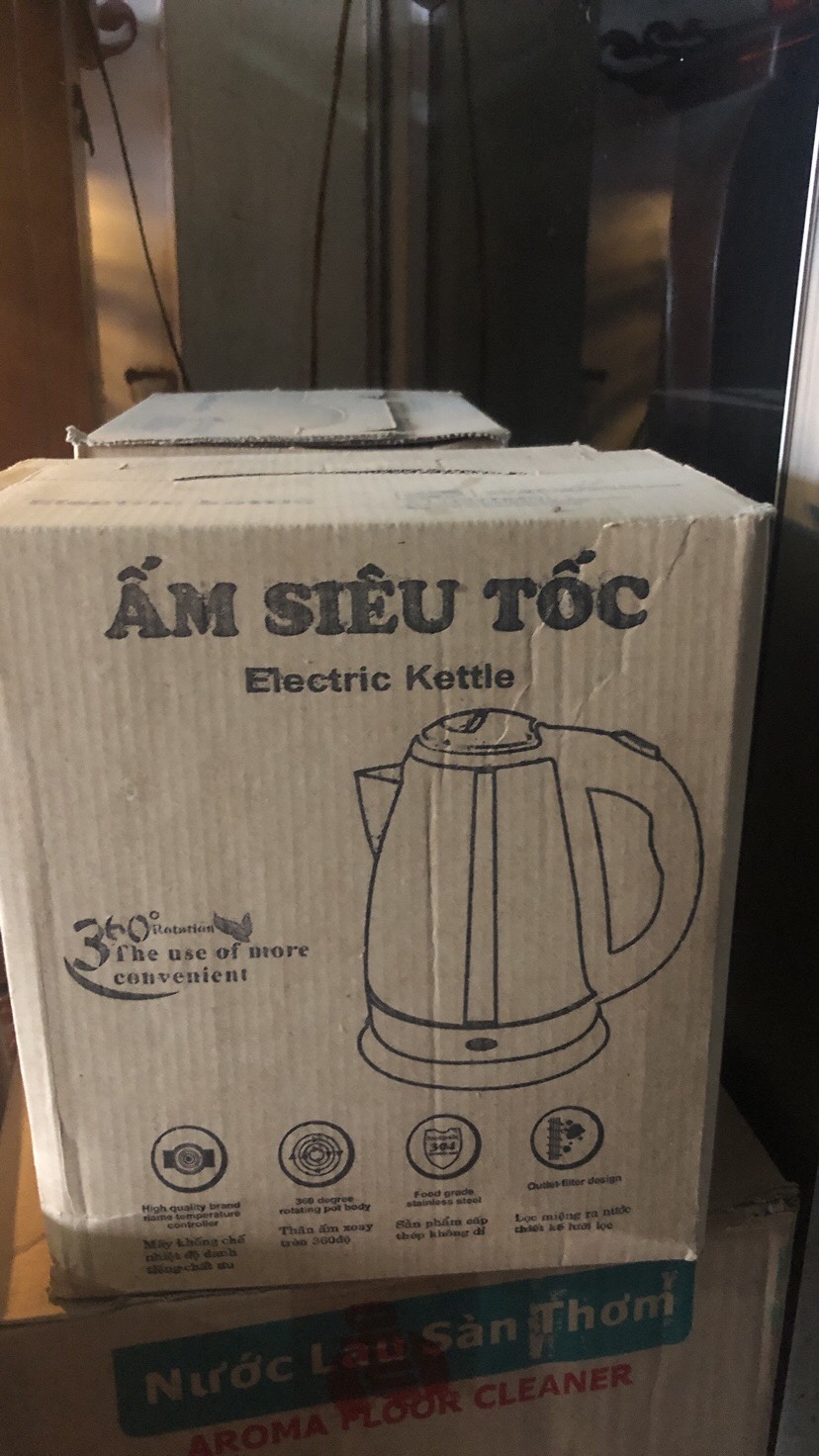 Ấm siêu tốc inox 1,8L Electric Kettle SM-05