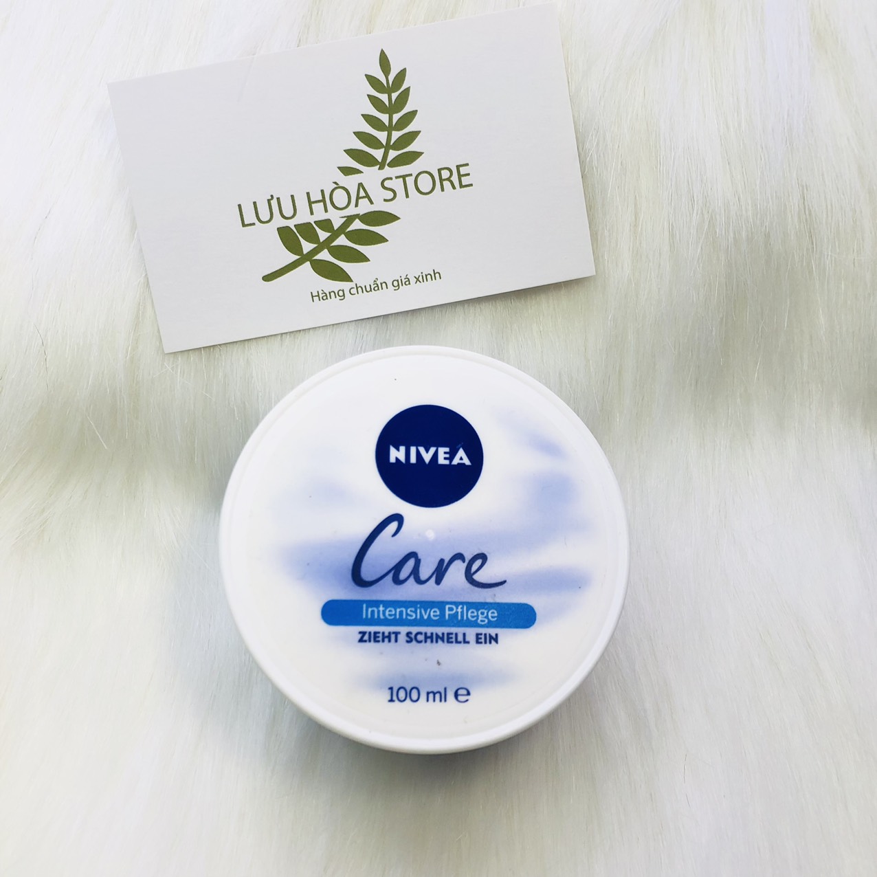 KEM DƯỠNG DA NIVEA CARE ĐỨC