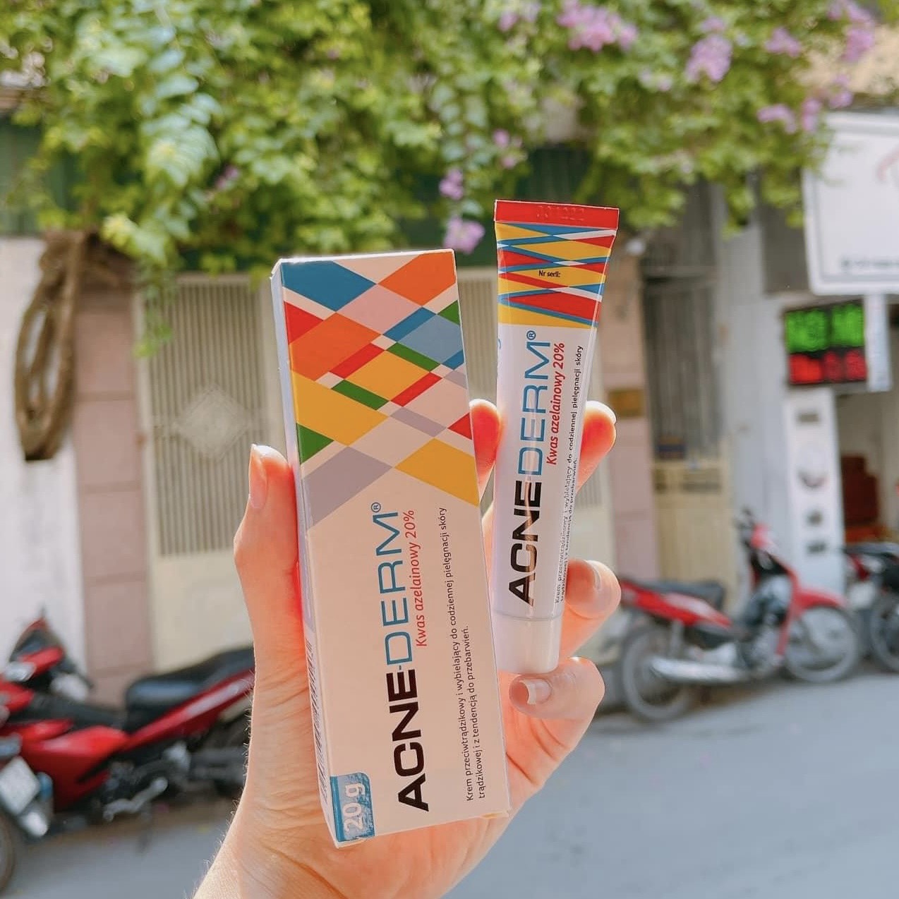 Kem giảm thâm và giảm mụn Acnederm 20gr