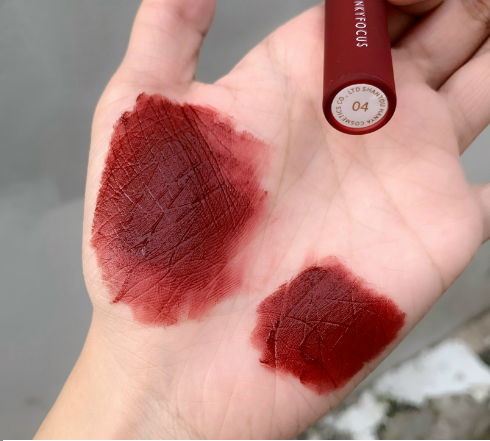 Son Fruit Lip Gloss đỏ nâu( Ảnh thật shop chụp)